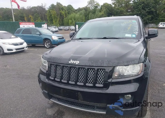 1C4RJFAT8DC614721: 43161173