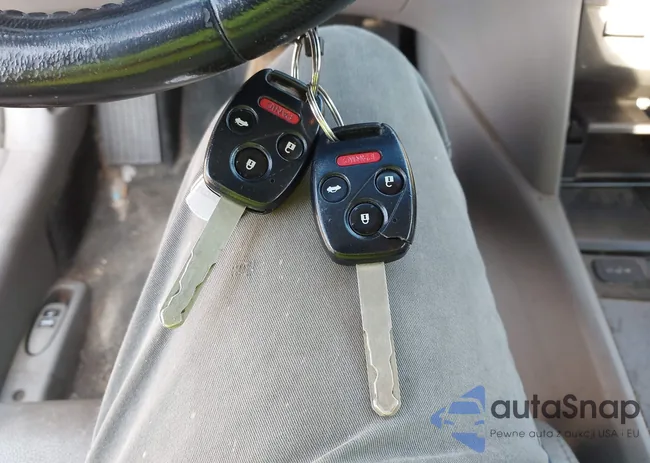 1HGCP3F80CA039825: 43161230