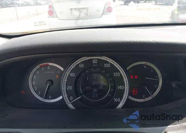 1HGCR2F38HA071549: 43161333