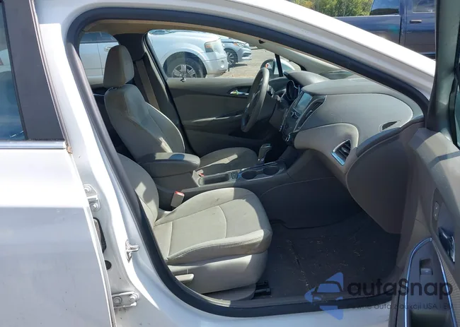 1G1BE5SM7H7153381: 43161369