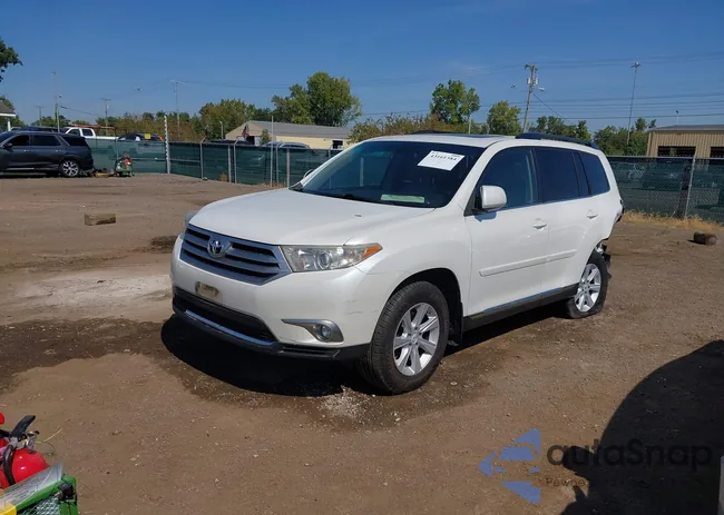 5TDBK3EHXCS118948: 43161384