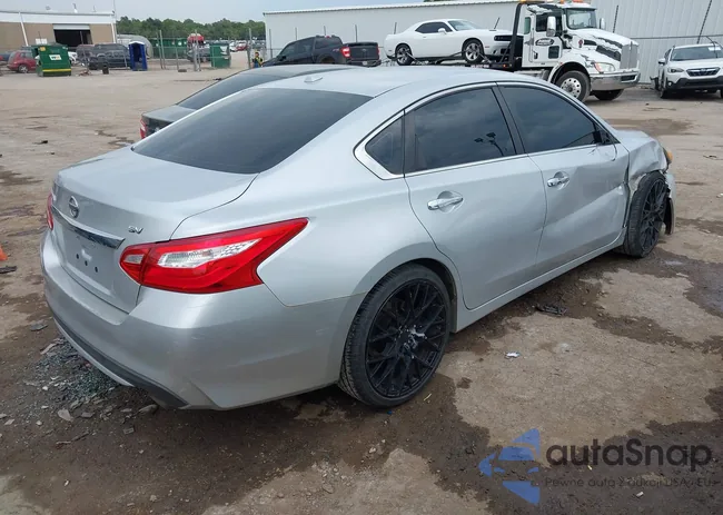 1N4AL3AP7HC195121: 43161399