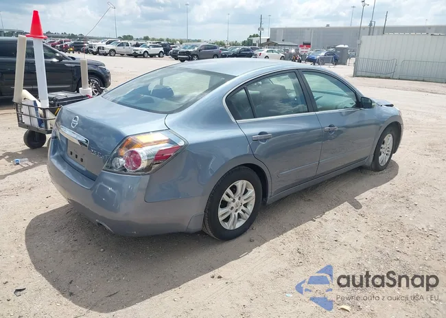 1N4AL2AP5CN426931: 43160657