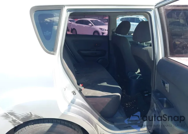 KNDJT2A18A7137095: 43160853