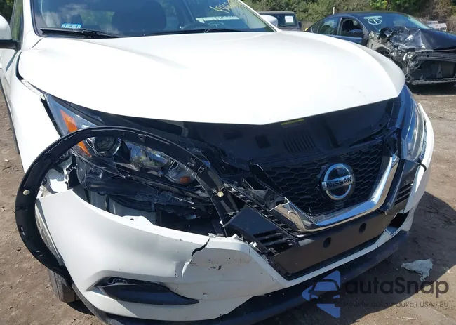 JN1BJ1AW0MW437338: 43162035