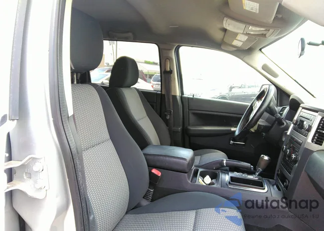 1J4PS4GK7AC117768: 43162045