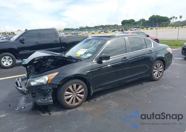 1HGCP2F74CA069685: 43162055