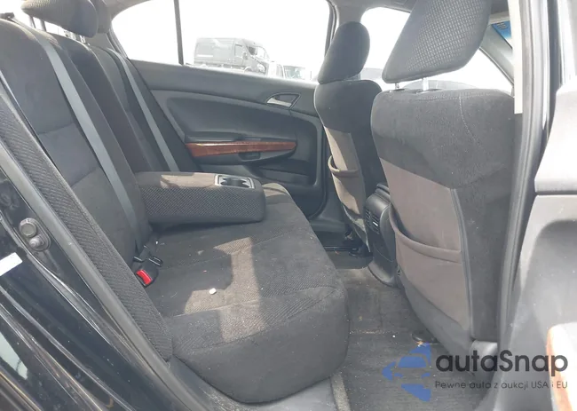 1HGCP2F74CA069685: 43162055