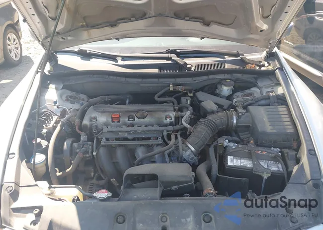 1HGCP2F34CA085544: 43162195