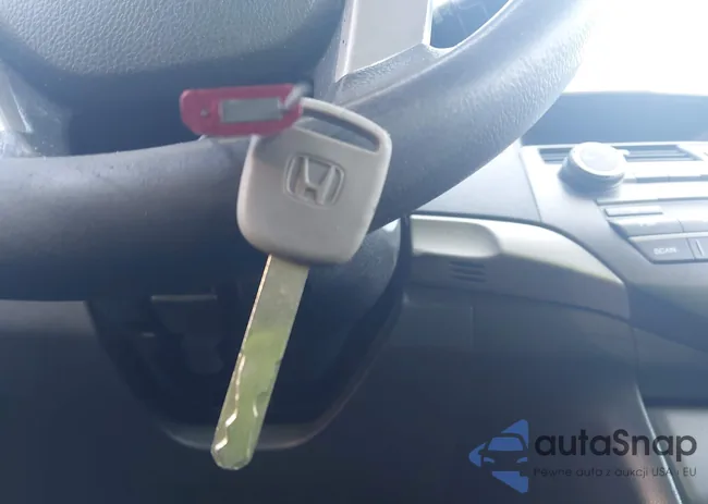 1HGCP2F34CA085544: 43162195