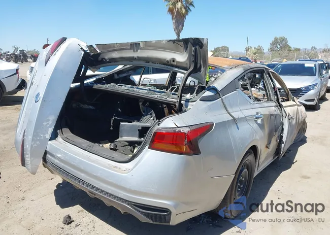 1N4BL4BV8LC242074: 43161683