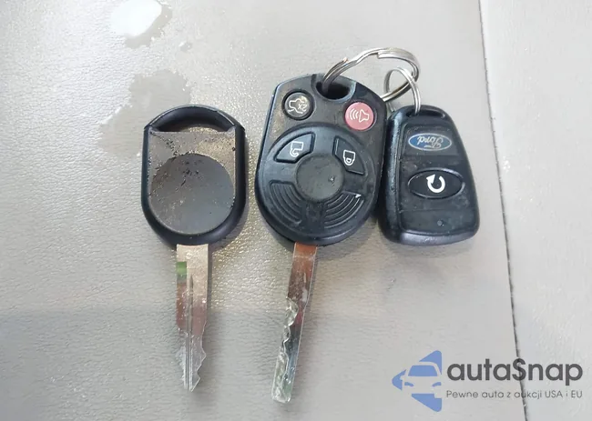 1FMCU9GD0HUD66202: 43161697