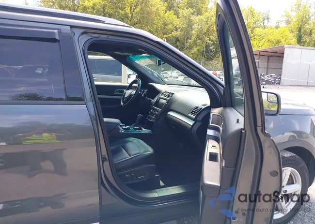 1FM5K8D87GGC54252: 43161795