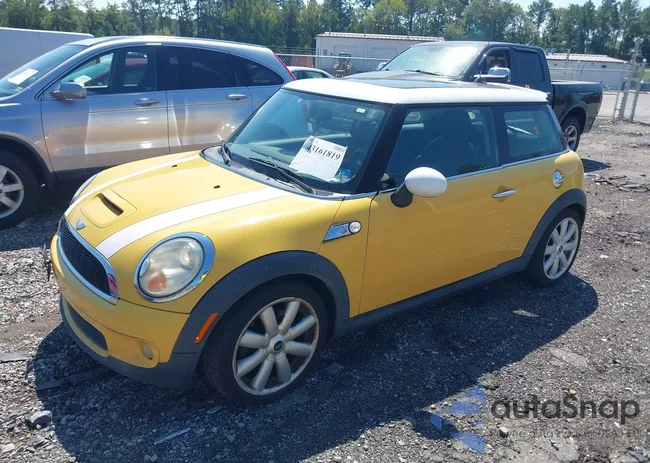 WMWMF735X8TV32721: 43161819