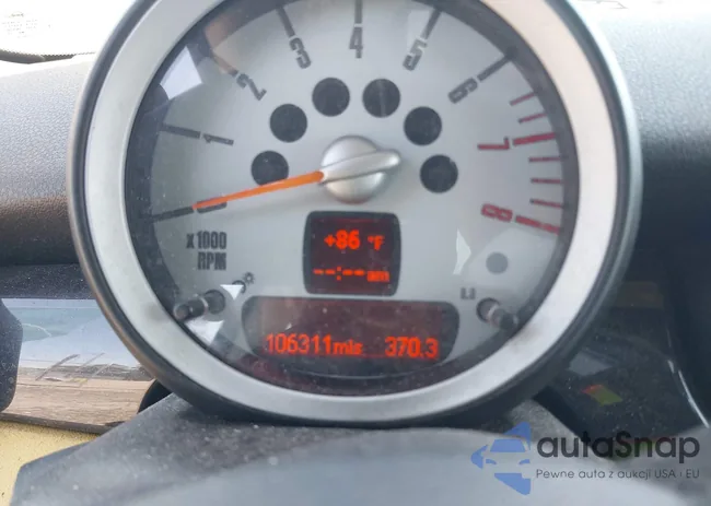 WMWMF735X8TV32721: 43161819