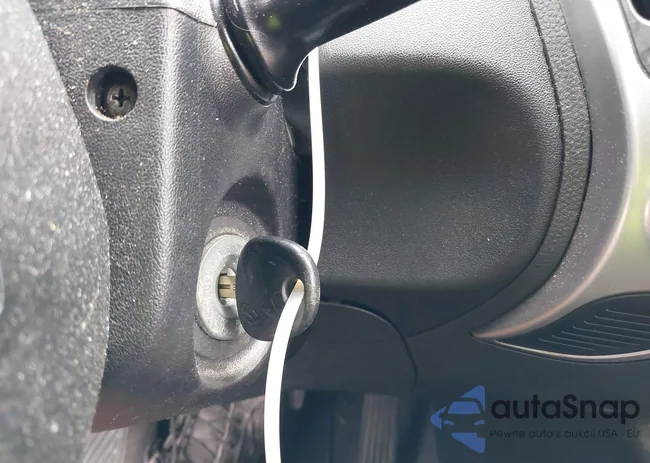 KM8JU3AC2DU775137: 43161944