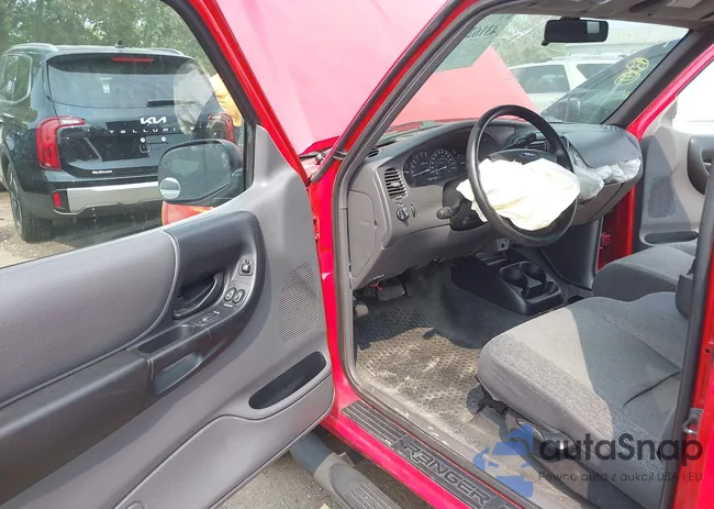 1FTYR44U02TA56051: 43162007