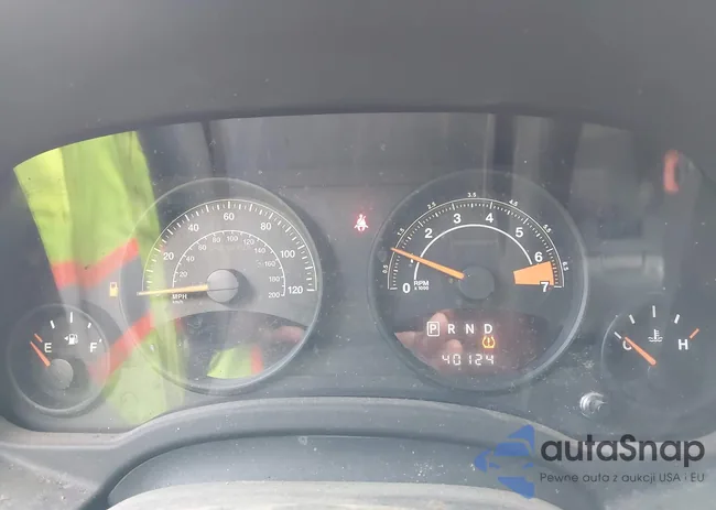 1C4NJRBB1ED646945: 43163095