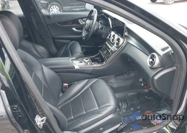 WDDWF8DB1LR545004: 43163260