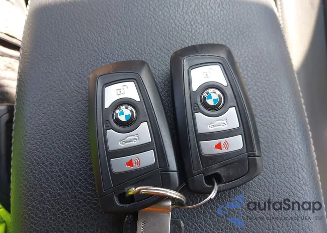 5UXWX9C55F0D47853: 43163304