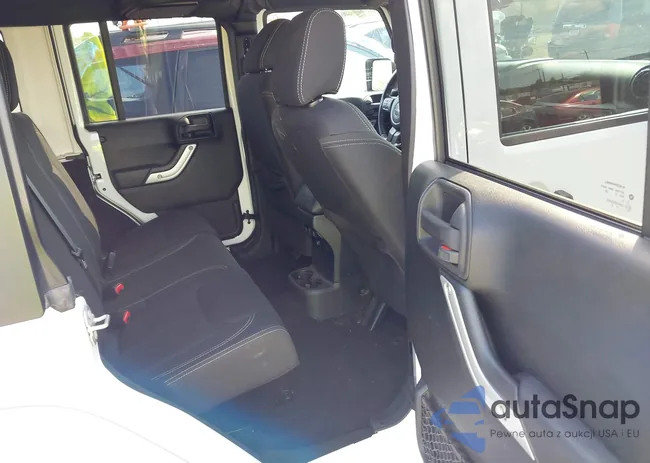 1C4BJWEG5GL311687: 43163356