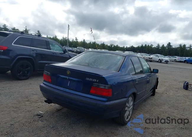 WBACD3321WAV24404: 43163382