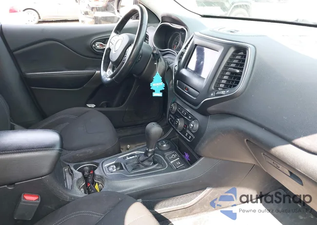 1C4PJMCB6KD121076: 43163559