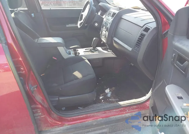 1FMCU9DG5AKA41741: 43163561