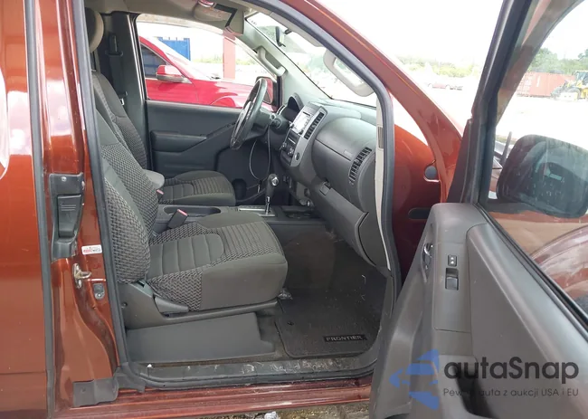 1N6AD0CW1GN724413: 43163565