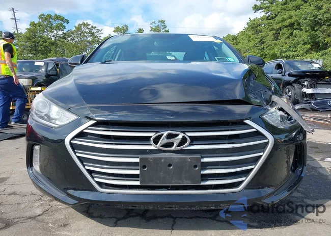 5NPD84LF5JH324728: 43163595