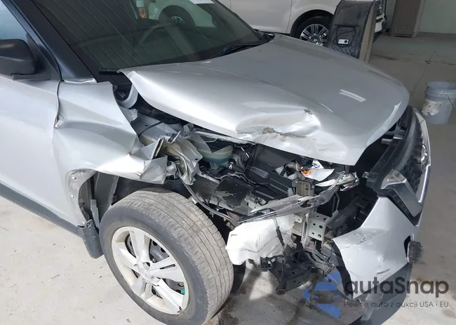 3N1CP5CU7JL516576: 43162752