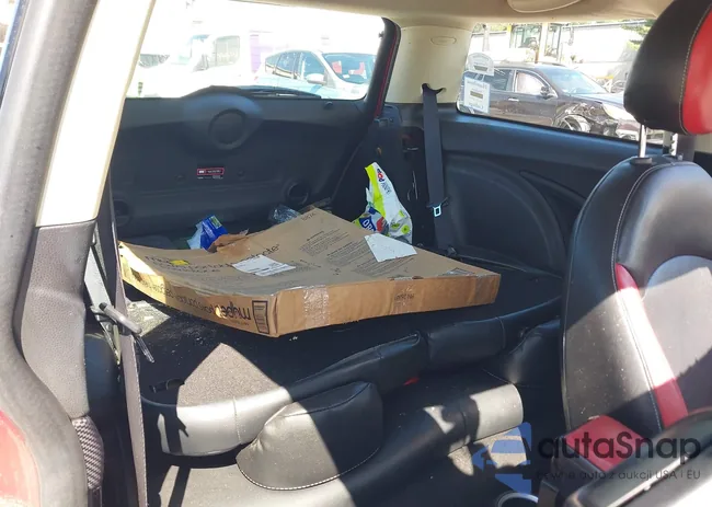 WMWSV3C53BTY13270: 43164119