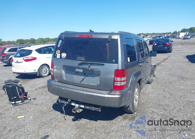 1C4PJLAK6CW168580: 43164371