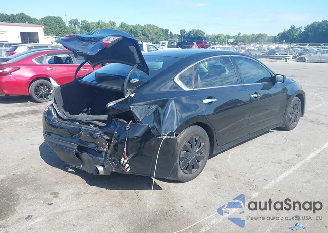 1N4AL3AP5JC149311: 43164383