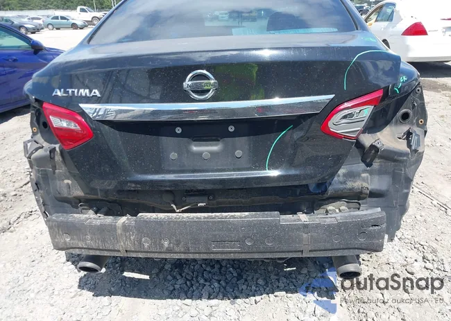 1N4AL3AP3JC265624: 43164468