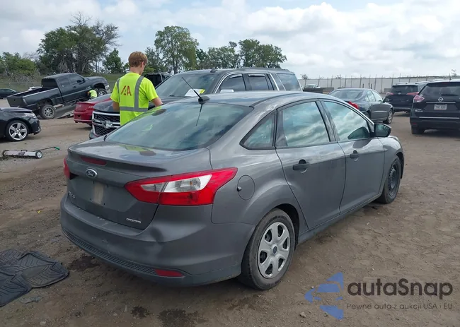 1FADP3E26EL381745: 43164502