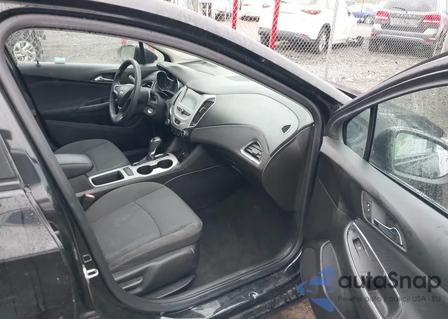 1G1BC5SM8J7158312: 43164535