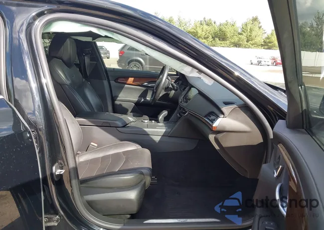 1G6KB5RS1KU132073: 43164576