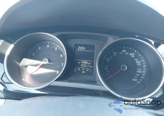 3VWD17AJXHM301928: 43163700