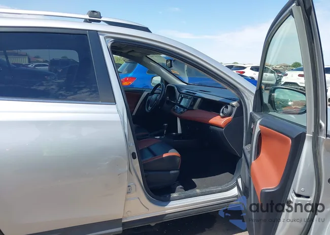 JTMDFREV0ED070252: 43163843