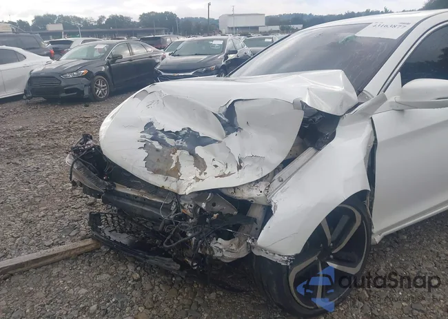 1HGCR3F87DA017915: 43163877