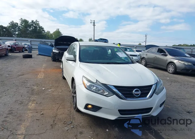 1N4AL3AP8JC210537: 43164007