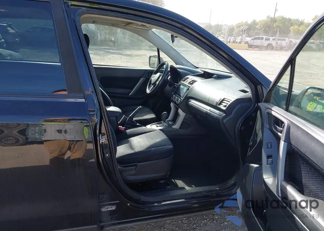 JF2SJAEC2JH529615: 43165040