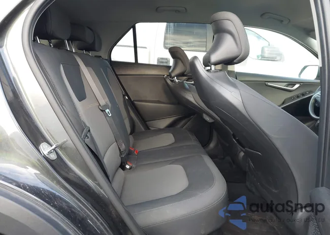 KNDCP3LE3P5116615: 43165387