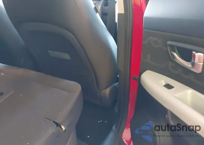 KNDJT2A66C7368236: 43165490