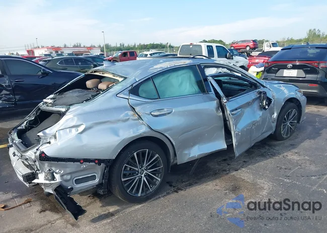 58ADZ1B19RU182519: 43164715