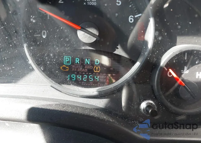 1C4NJPFB3DD250237: 43164728