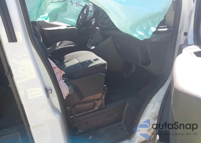 1FBAX2Y87MKA32304: 43164915