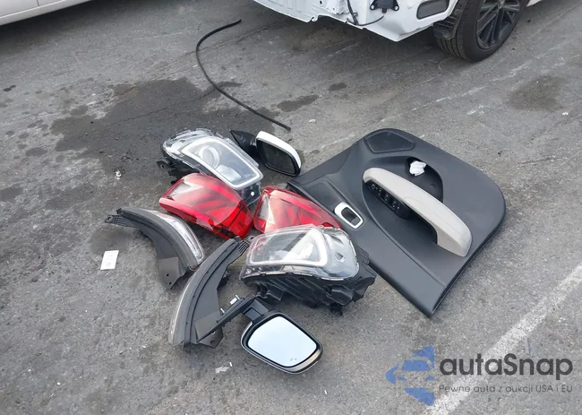 KMHRC8A35RU299024: 43164928