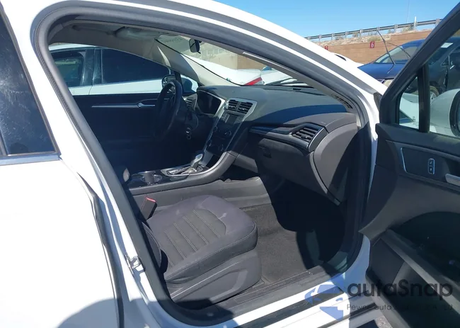 3FA6P0H78ER291674: 43166044